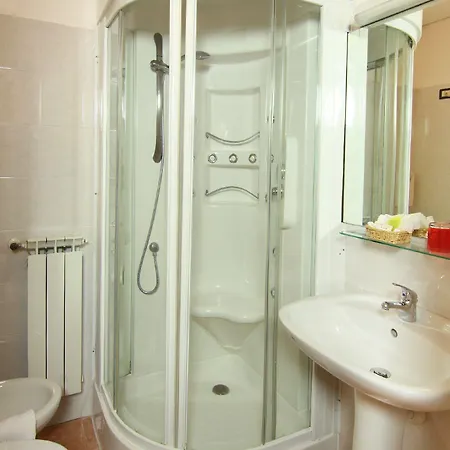 Al Viale Hotel Trieste