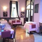 Al维亚莱旅馆 3*