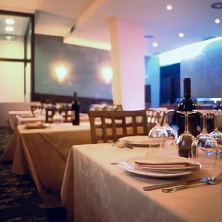 Al Viale Τεργέστη