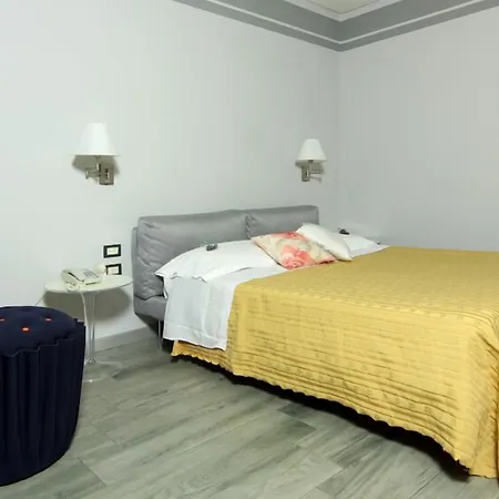 Al Viale Ξενοδοχείο 3*