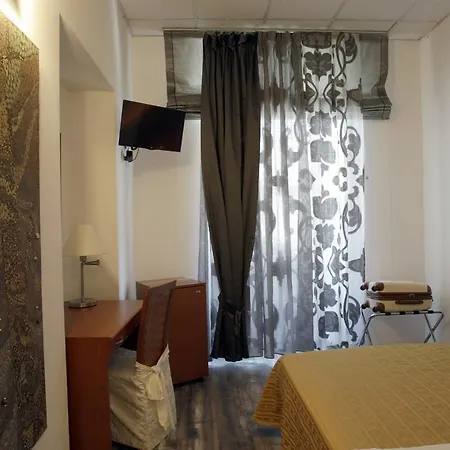 Ξενοδοχείο Al Viale 3*