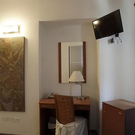Al Viale Hotel